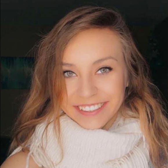 Meet your Posher, Destiny - Picture 1 of 1